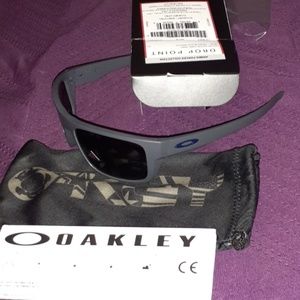 Oakley Drop Point sunglasses
